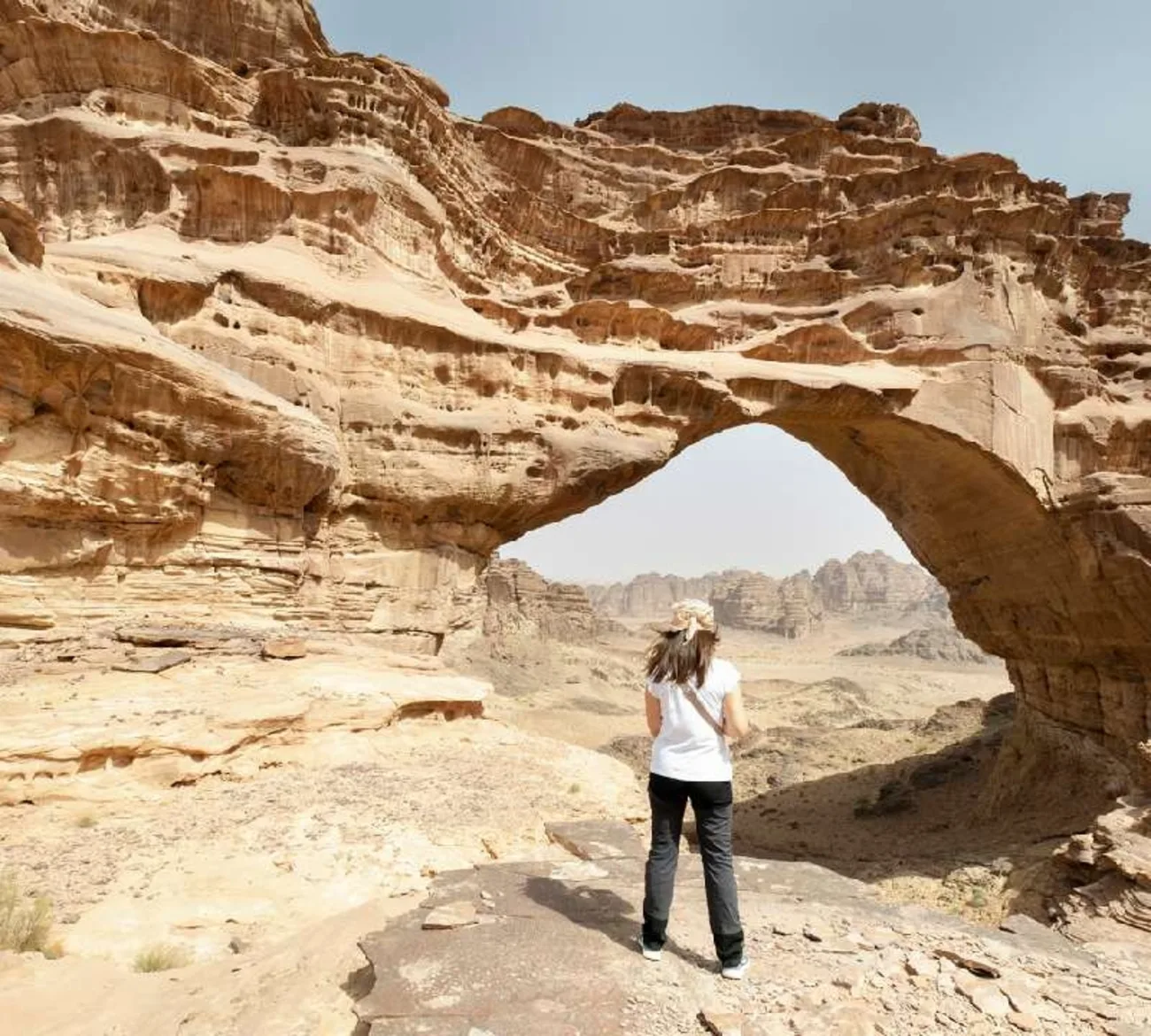 Por Que o Deserto de Hisma é Chamado de Galeria de Arte Natural? Descubra Aqui
